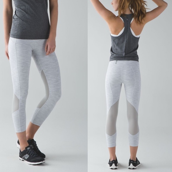 Lululemon Pace Rival Crop Wee Are From Space Nimbus Battleship / Seal Grey - Picture 1 of 8